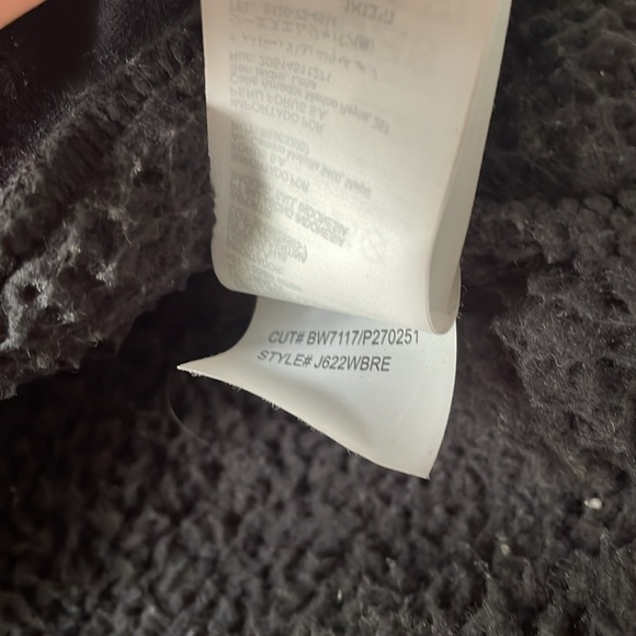 Fuzzy cuteness! SEXY cropped casual black Billabong sherpa jacket S <3 - Picture 6 of 7